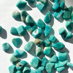 Amazonit trumlade kristaller för lugnande energi