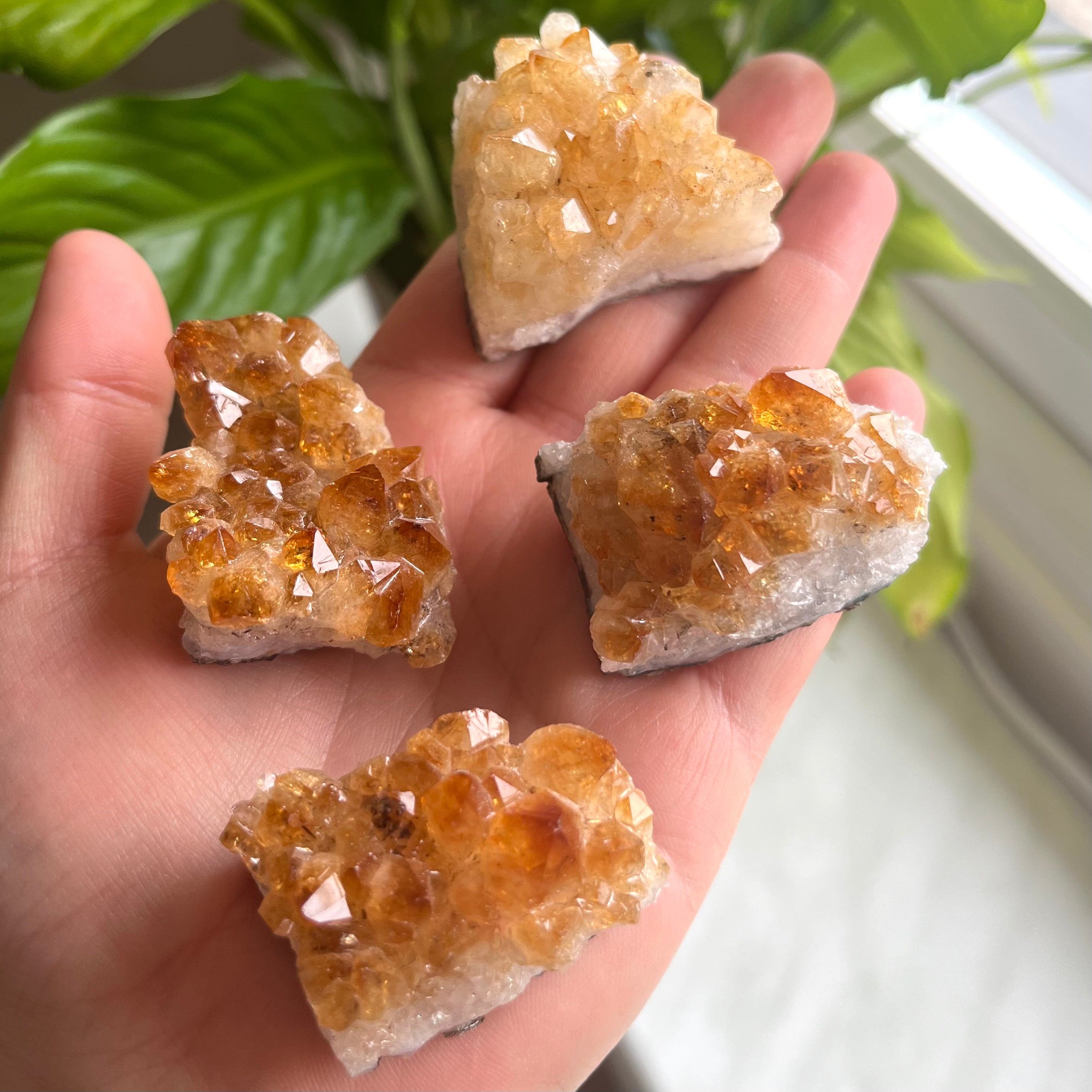 Kristallkluster i Citrin